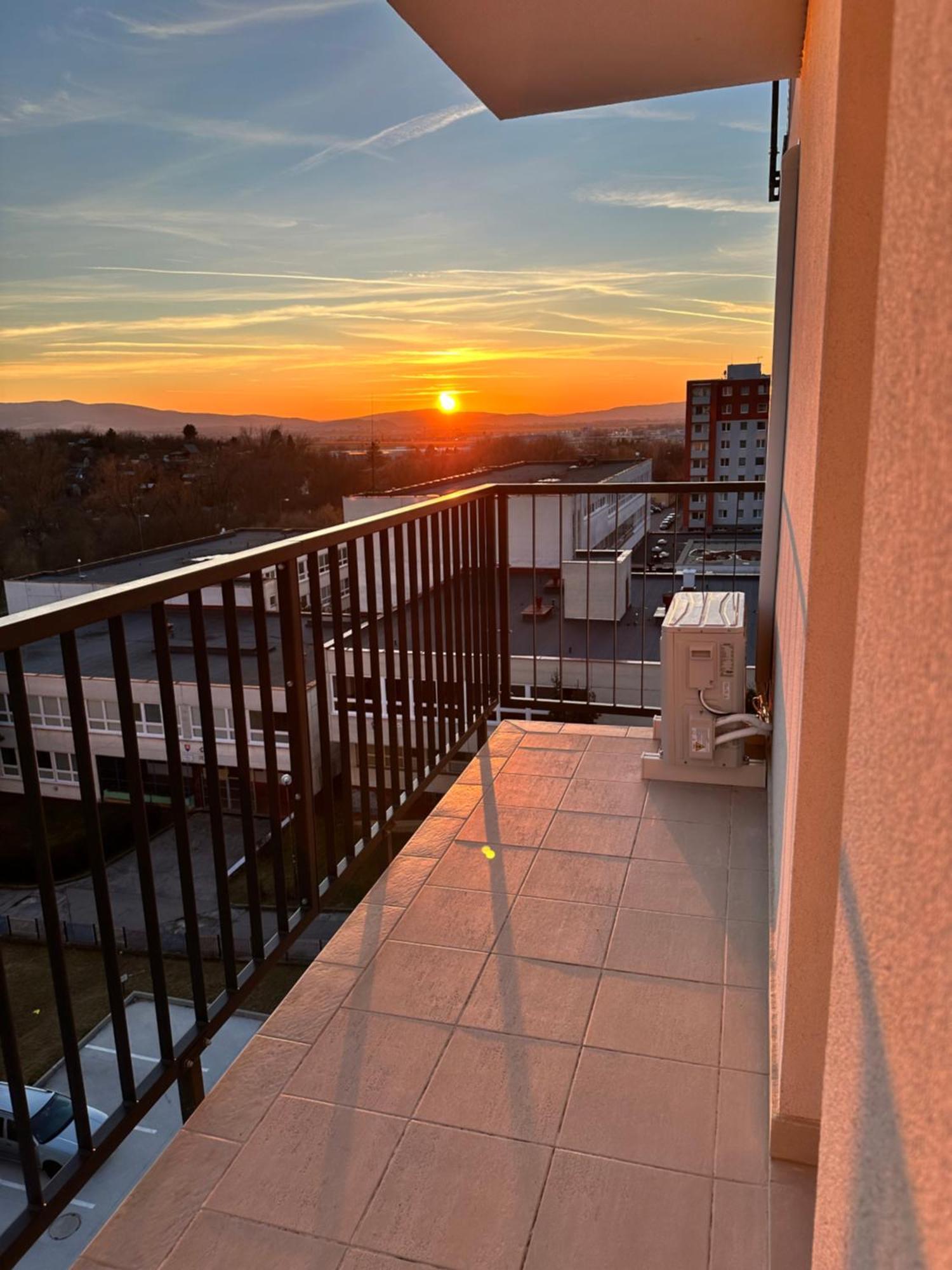 Trendy Apartment Trenčín 外观 照片